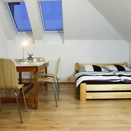 Stunning In W Wifi And 1 Bedrooms Apartman
